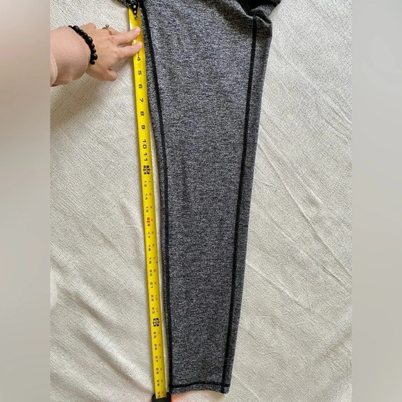 Lululemon Out To Lunge Untight Tight Heathered Black Leggings Size 6 30" - Picture 11 of 14